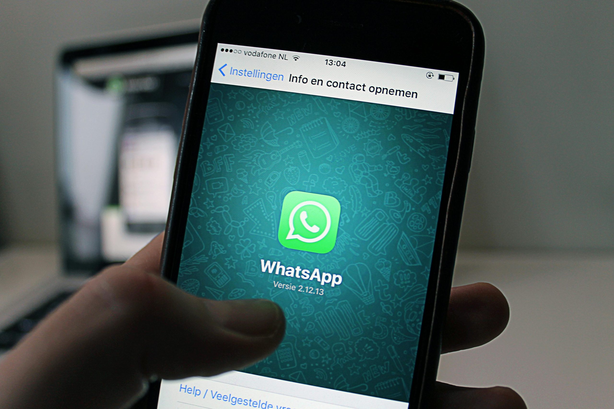 İş Süreçlerini Hızlandırmanın Yolu: WhatsApp Chatbot Teknolojisi